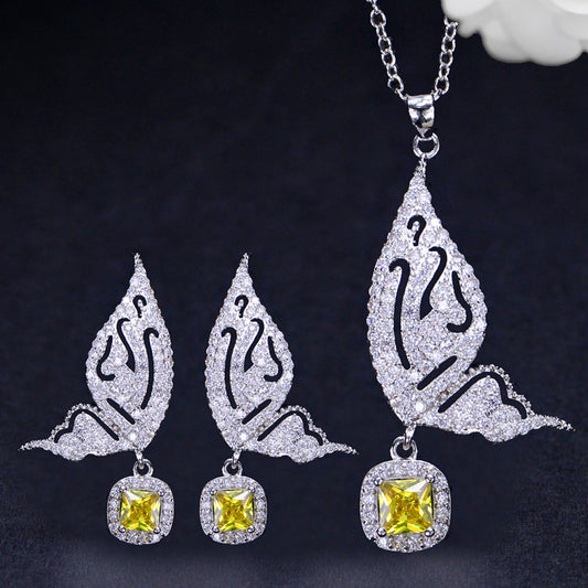 White Gold Color Animal Lovely Big Butterfly Shape Fashion Earrings and Necklace Cubic Zircon Pendant Jewelry Set for Women